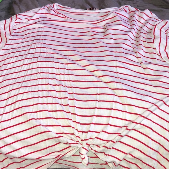 Charlotte Russe tee - Picture 1 of 2